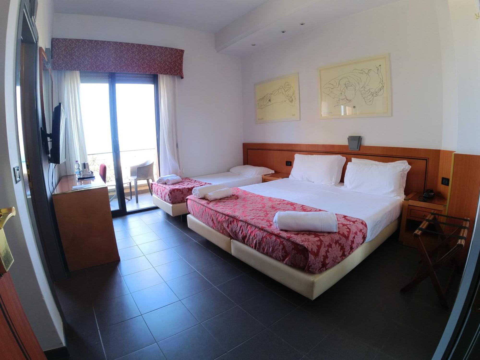 Hotel Nettunia Rimini Camera foto
