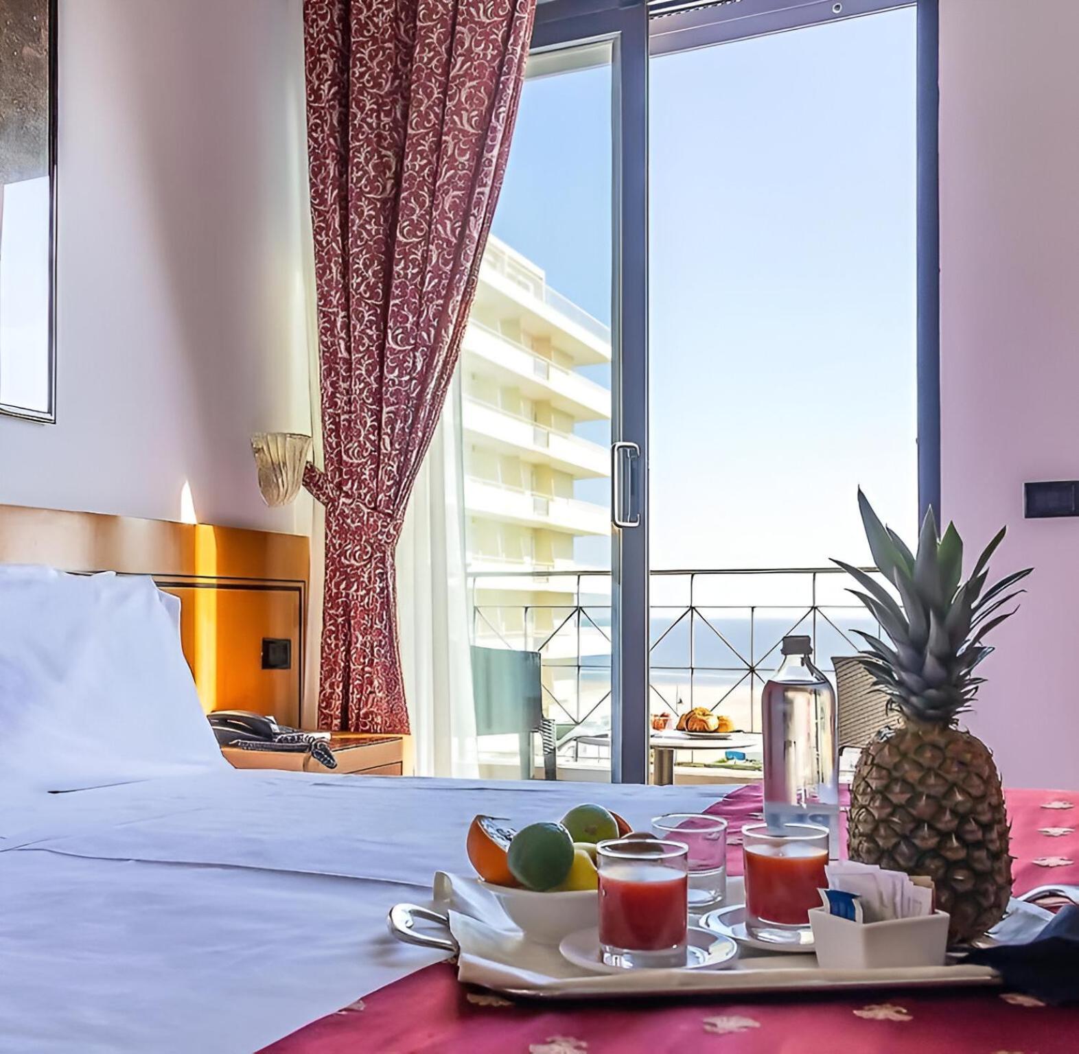 Hotel Nettunia Rimini Esterno foto