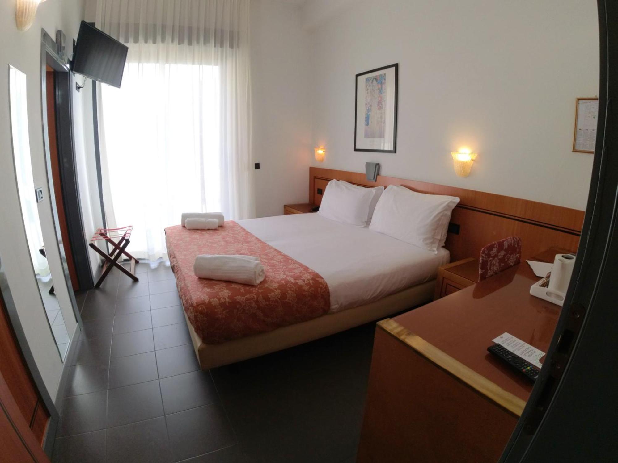 Hotel Nettunia Rimini Camera foto